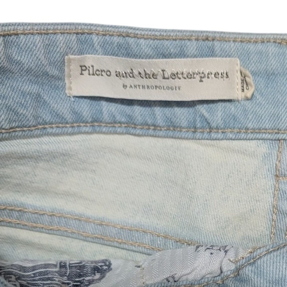 Pilcro and the Letterpress Anthropologie Slim Boyfriend Floral Denim 26 Shorts - Picture 4 of 11